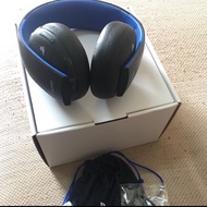 PS4 Gold Wireless Stereo Headset