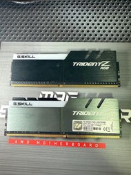 記憶體(二手）G.SKILL 芝奇幻光戟 8GBx2 雙通 D4-3600 F4-3600C19D-16GTZRB
