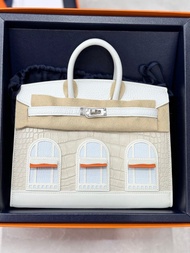 全新全套 Hermes Birkin 20 白房子 🏠  房子包 一枚