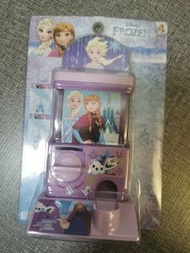 Disney frozen bingo game 扭蛋機
