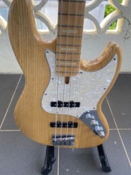 Bass Guitar Sire V7 Marcus Miller natural