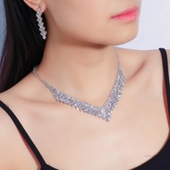 2 ชิ้นสุภาพสตรี V คอชุดเครื่องประดับสร้อยคอเงิน Dangle ต่างหู Rhinestone ของขวัญผู้หญิงและเพื่อนเจ้า