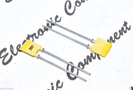 PHILIPS 2700P (2n7 2700pF 2.7 Nf) 100V Pitch: 2.5mm Silver Film Capacitor (YL) x1