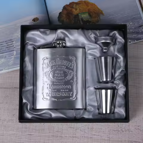 8oz Outdoors Portable Pocket Hip Flask Stainless Steel Whisky Flask Drink Alcohol Container Gift Box