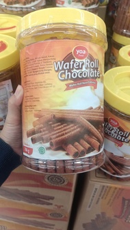 WAFER ROLL CHOCOLATE / ASTOR 700 GRAM