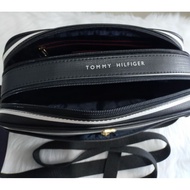 Tommy Hilfiger sling bag