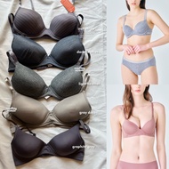 [ONE SET] 2 F*LA Airlight Korean Pushup Technology Wireless Bra Without Wire Thick Foam Push Up Bra 