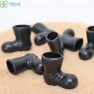 TEENI Mini Santa Shoes, 1:12 Doll House Christmas Boots Santa Claus Shoes Model, Miniature Santa Cla