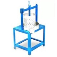 เครื่องคั้นกะทิ แบบหมุนมือ 1กก 6 นิ้ว  / kg รุ่น MCM003 -Suai-p