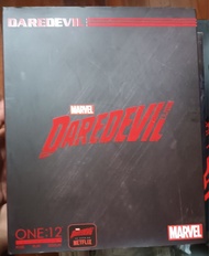 mezco one:12 netflix daredevil 夜魔俠 marvel