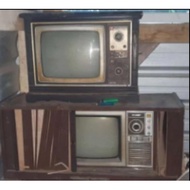 TV jadul sharp tabung 21inch buat koleksi