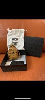 二手近全新MCM Mini Backpack Keychain