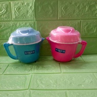 Manual orange squeezer / Orange squeezer