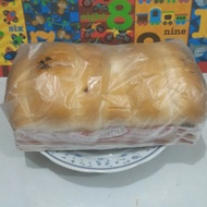 Roti Sobek Lauw Bakery