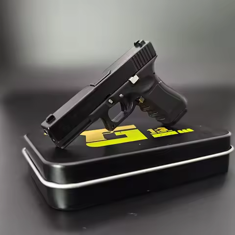 Black Mini Gun Alloy Mini Pistol Keychain Fidget Toy1:3 Glock17 Desert Eagle Colt1911 Berreta 92F Pi