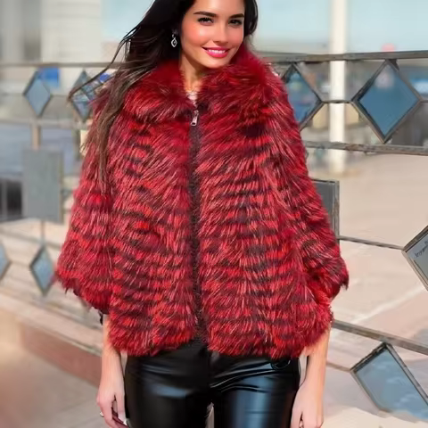 Women's Real Silver Fox Fur Cape Shawl Coat Furry Luxurious Fluffy with Fur Collar Wool Lining Cuffs