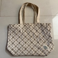 daily russet Tote Bag