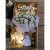 Baby breath mini bouquet in box. Surprise gift box. Valentines love flower gift