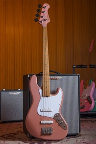 Gusta Bonnie กีต้าร์เบส เบสไฟฟ้า รับประกันศูนย์ Music arms