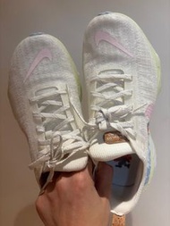 Nike invincible run 3