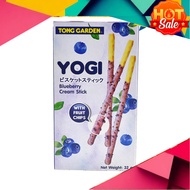 Biskut Stick Blueberry, Yogi Blueberry Cream with Fruit Chips Stick 32g