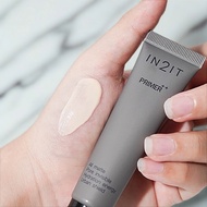In2It Primer++ PMP In2It In 2 it A Light Velvet Primer From In2It Helps To Hide Pores.