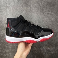 🤩必備經典復刻籃球鞋🤩 Air Jordan 11 Retro "Bred" 喬丹11代黑紅高幫籃球鞋 | 人氣傳奇神款復刻 | 上腳顯瘦顯帥 | 減震防滑腳感優異 | 做工精細還原度高|