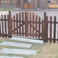 Outdoor Fence Gate Anti-Corrosion Wood Wholesale Fence Gate Wooden Fence Garden Courtyard Carbonized