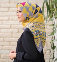 (COD) HIJAB SEGI EMPAT VOAL MOTIF MY LADY VEGA WK