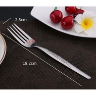 AIO SHOP-ISI 1Pcs-Garpu Makan stainless tebal / Garpu makan stainless / garpu tebal 18cm