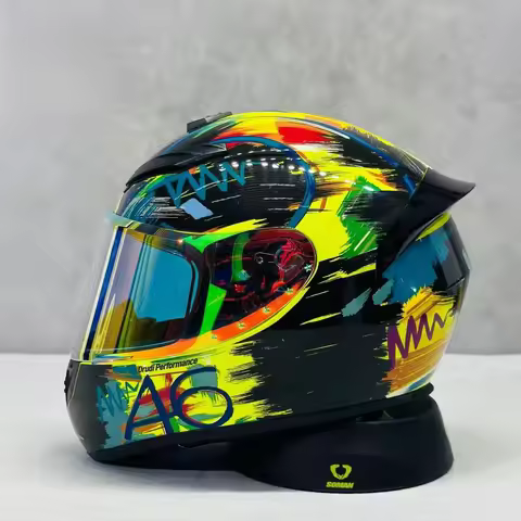 Street Graffiti Style Full Face Motorcycle Helmet Reduces Wind Drag Stabilizing Head at High Speeds