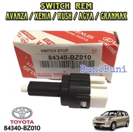 SWITCH REM AVANZA / Swit Stop Rem Untuk Mobil AVANZA / XENIA / RUSH / TERIOS / AGYA / AYLA / GRANMAX