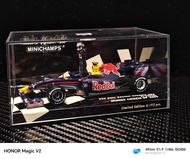 MINICHAMPS F1 ~ 400090115 - 1:43 Red Bull Racing RB5 S.Vettel Winner Chinese GP 2009