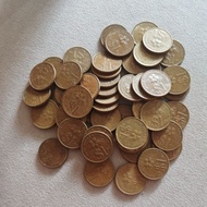 Malaysia old gold color coin $1 / 1 ringgit