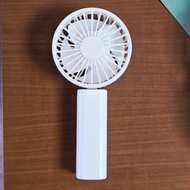 無印良品 白色USB充電迷你手持風扇
