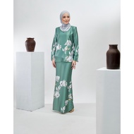 Kurung La’Zehra in Sage Green