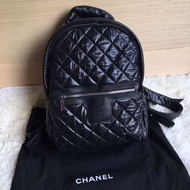 Chanel 黑色菱格空氣後背包