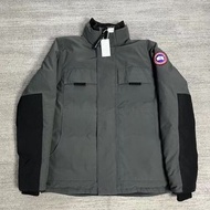 Canada goose 羽絨外套