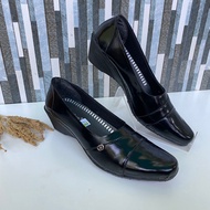 B4 Black Women's Loafers/Women's Work Shoes Formal Shoes