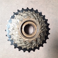 CSTAR 7-speed threaded Freewheel