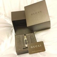 GUCCI 女錶，沒有用過