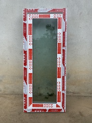 บานกระทุ้งสำเร็จรูป50X120สีดำและอบขาวกระจกใสเขียว5มิล