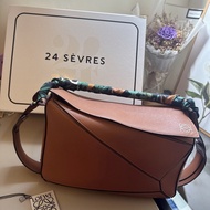Loewe medium puzzle 2020年7月購入 閑置品 棕色經典色