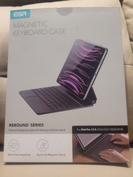 ESR Magnetic Keyboard (IPad Pro 12.9 2022/2021/2020/2019)