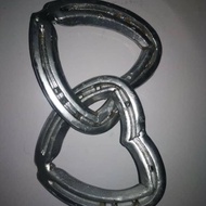 Love Beauty Horse Shoes