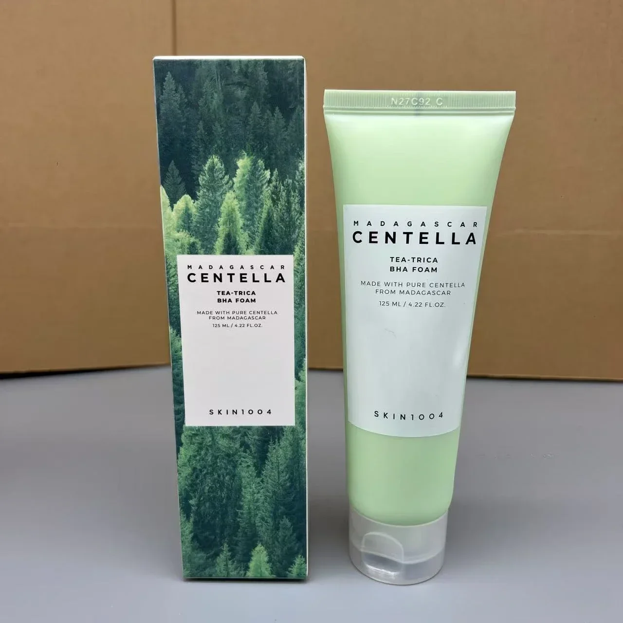 SKIN1004 Himalaya Powder Salt Refreshing Facial Cleanser Deep Cleansing Centella Ashesia Cleanser 12