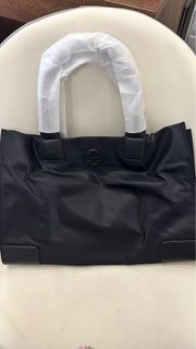 Tory Burch 黑色尼龍手提袋