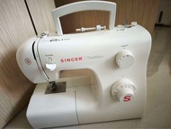 Singer Tradition Sewing Machine