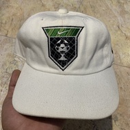 Topi nike vintage