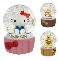 Hello Kitty 杯子蛋糕水晶球